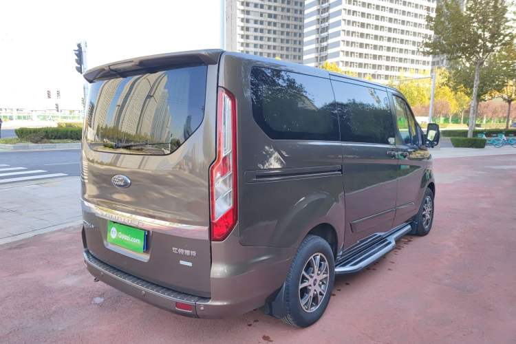 Used Ford Tourneo Custom 2017 2.0T Automatic Elite Version Exterior 3