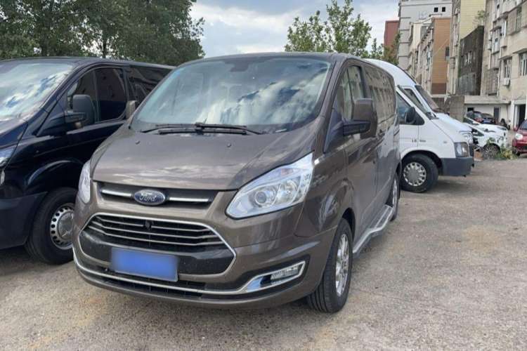 Used Ford Tourneo Custom 2017 2.0T Automatic Elite Edition Exterior 3