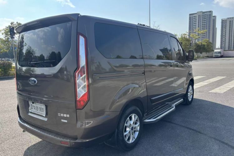 Used Ford Tourneo Custom 2017 2.0T Automatic Elite Edition Exterior 4