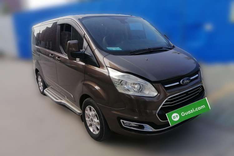 Used Ford Tourneo Custom 2017 2.0T Automatic Elite Edition Front Right 45 Deg