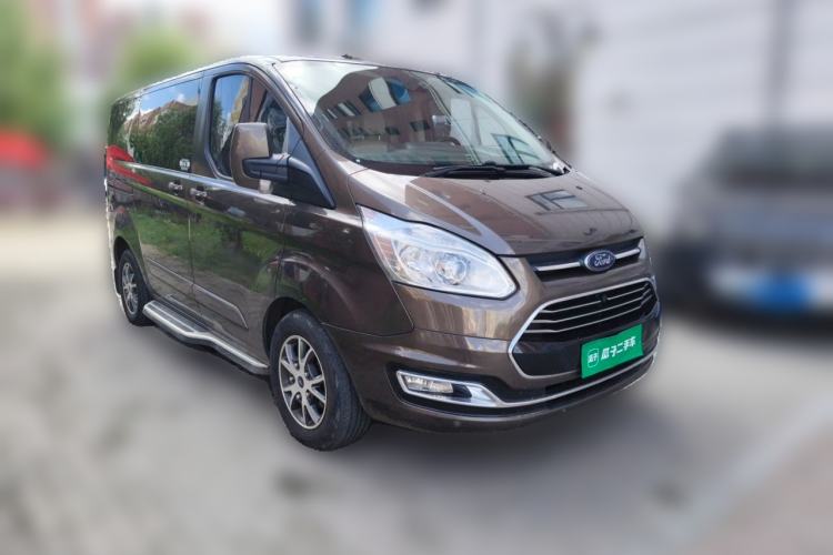 Used Ford Tourneo Custom 2017 2.0T Automatic Elite Version Front Right 45 Deg
