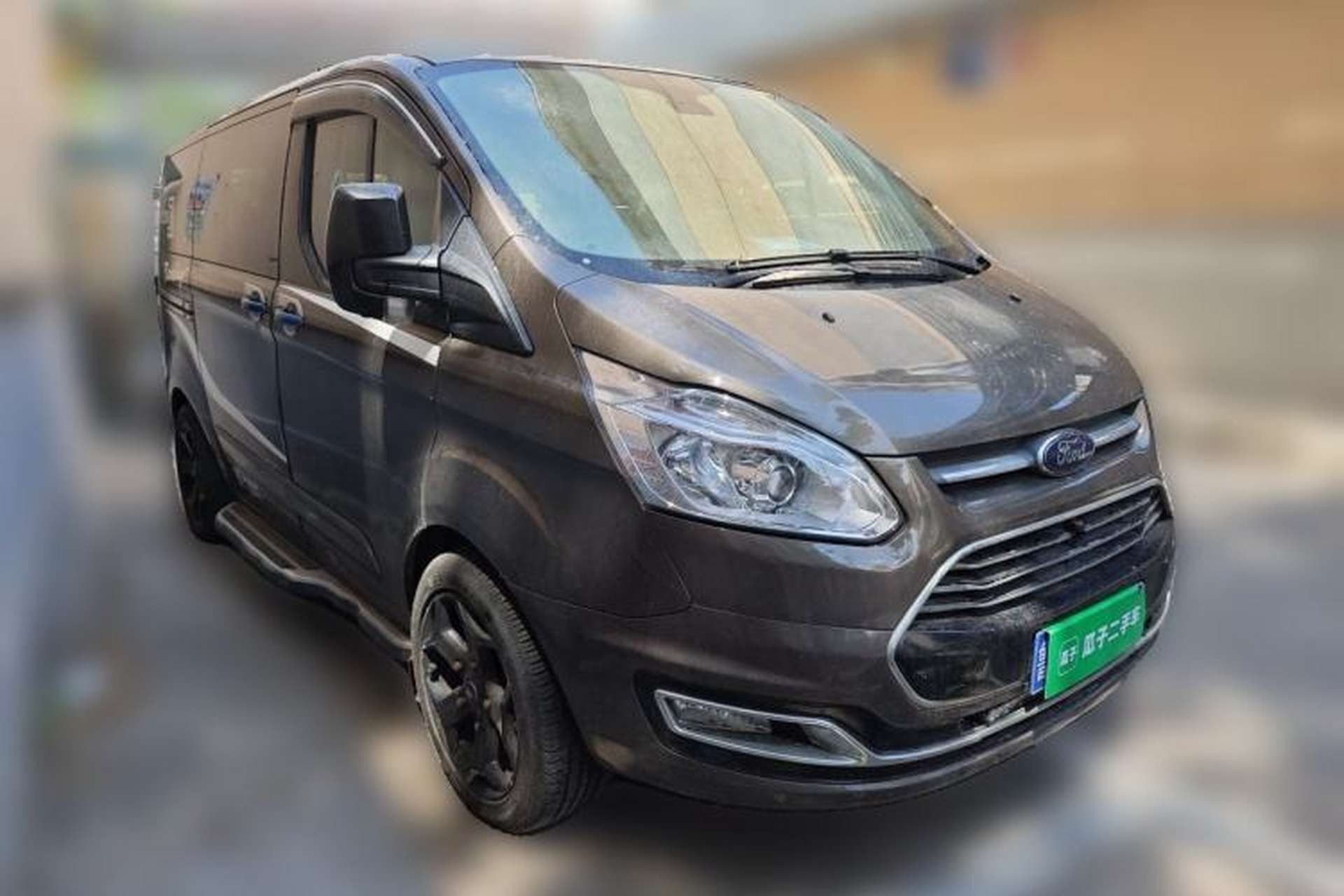 Used Ford Tourneo Custom 2017 2.0T Automatic Elite Version Front Right 45 Deg