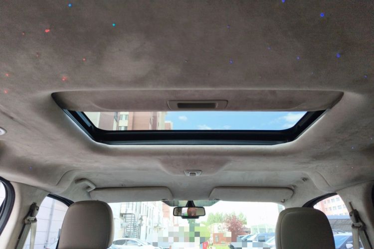 Used Ford Tourneo Custom 2017 2.0T Automatic Elite Version Headliner