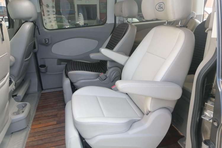 Used Ford Tourneo Custom 2017 2.0T Automatic Elite Edition Left Rear Seat