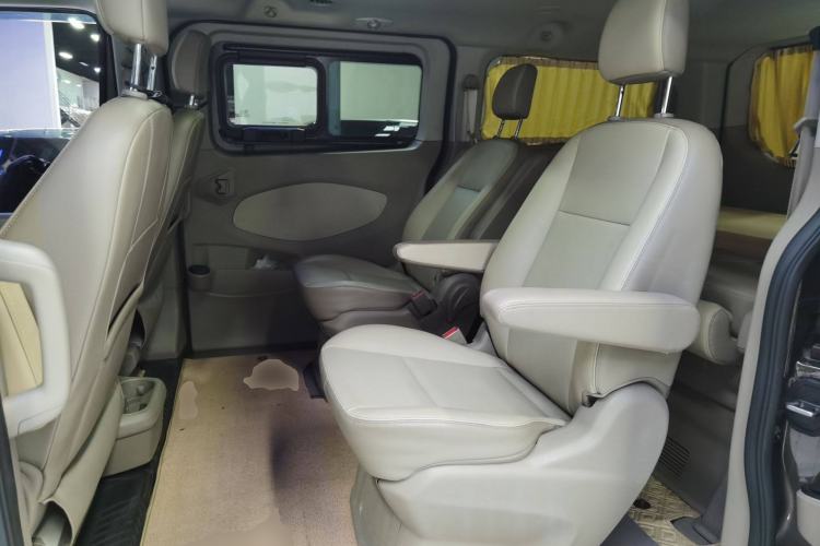 Used Ford Tourneo Custom 2017 2.0T Automatic Elite Edition Left Rear Seat