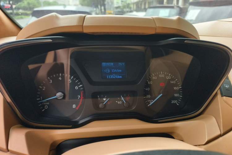 Used Ford Tourneo Custom 2017 2.0T Automatic Elite Version Odometer Close Up