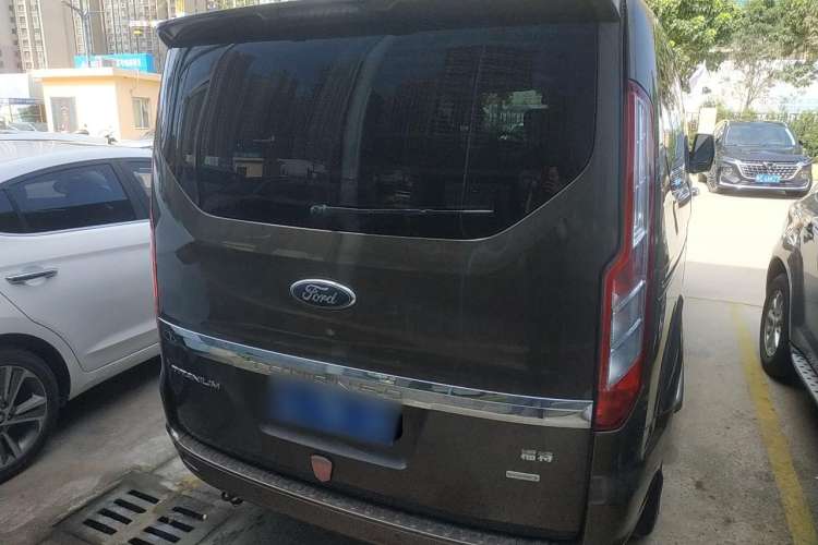 Used Ford Tourneo Custom 2017 2.0T Automatic Elite Version Rear