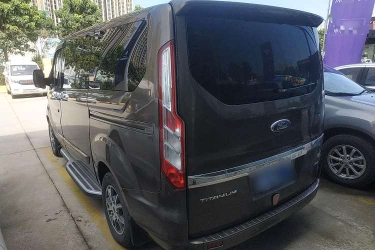 Used Ford Tourneo Custom 2017 2.0T Automatic Elite Version Rear Left 45 Deg