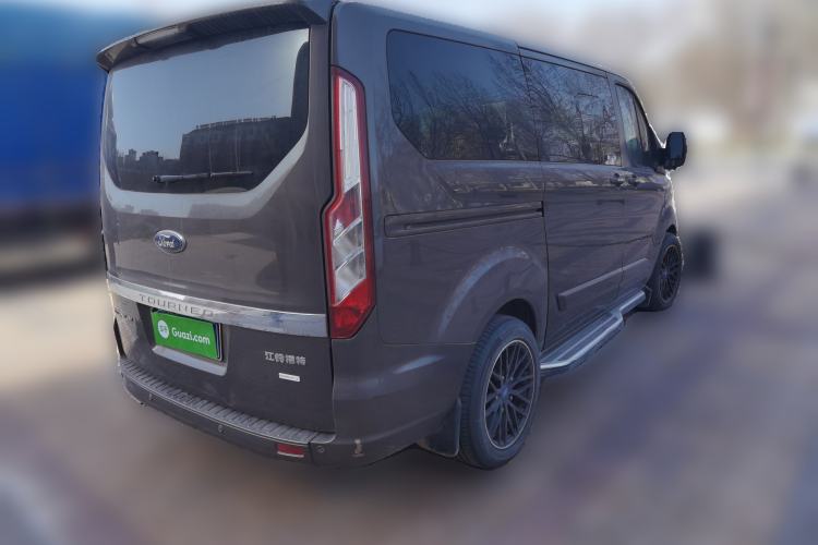 Used Ford Tourneo Custom 2017 2.0T Automatic Elite Version Rear Right 45 Deg