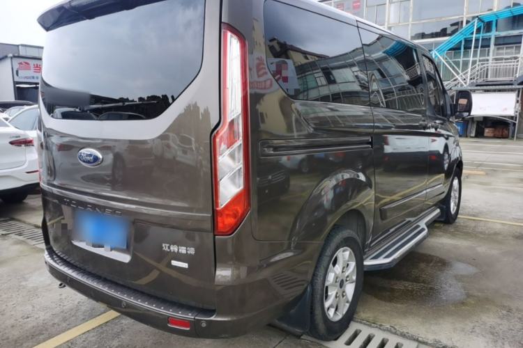 Used Ford Tourneo Custom 2017 2.0T Automatic Elite Edition Rear Right 45 Deg