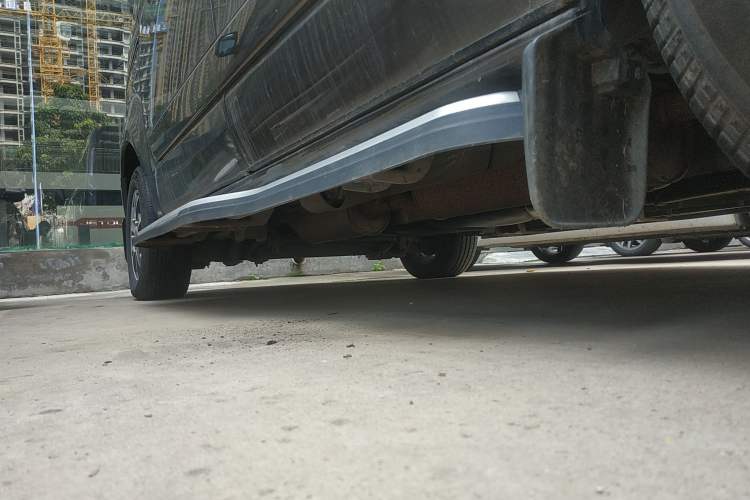 Used Ford Tourneo Custom 2017 2.0T Automatic Elite Version Right Side Sill