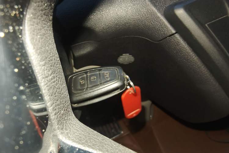 Used Ford Tourneo Custom 2017 2.0T Automatic Elite Edition Vehicle Key