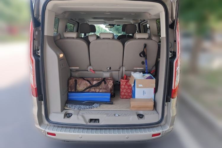 Used Ford Tourneo Custom 2017 2.0T Automatic Elite Edition Trunk