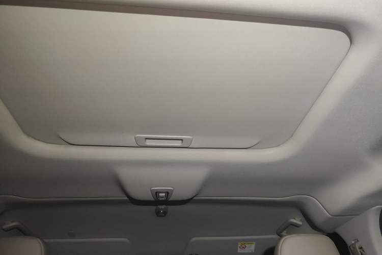 Used Ford Tourneo Custom 2017 2.0T Automatic Elite Version Headliner