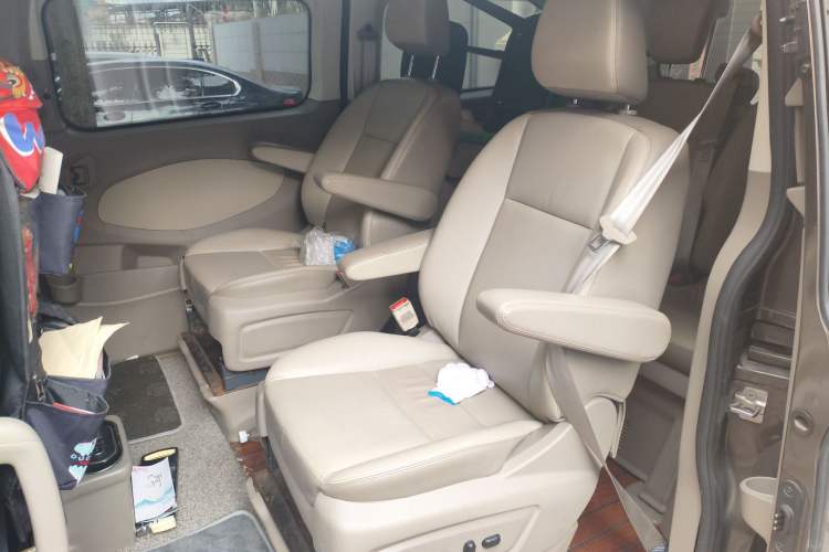 Used Ford Tourneo Custom 2017 2.0T Automatic Business Class Version Left Rear Seat