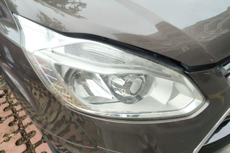 Used Ford Tourneo Custom 2017 2.0T Automatic Business Class Version Right Front Headlight