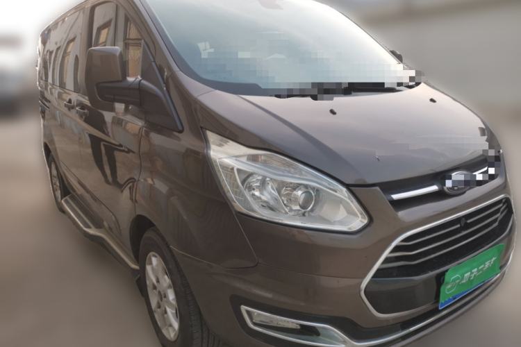 Used Ford Tourneo Custom 2017 2.0T Automatic Elite Edition Front Right 45 Deg