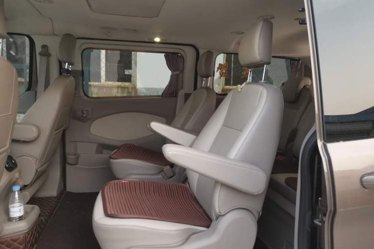 Used Ford Tourneo Custom 2017 2.0T Automatic Elite Edition Left Rear Seat