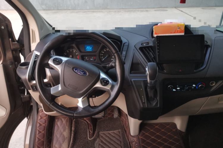 Used Ford Tourneo Custom 2017 2.0T Automatic Elite Edition Steering Wheel