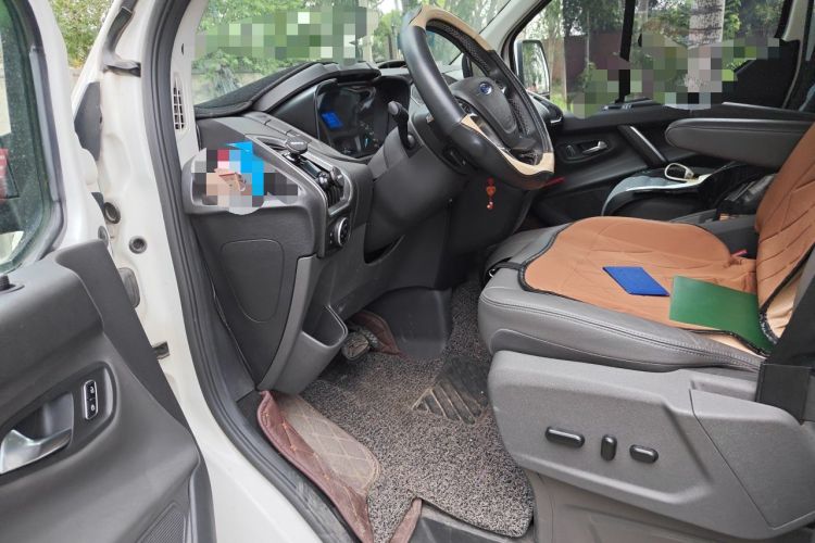 Used Ford Tourneo Custom 2017 2.0T Automatic Elite Version Driver Seat