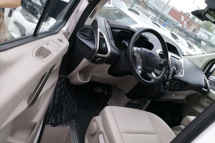 Used Ford Tourneo Custom 2017 2.0T Automatic Elite Edition Driver Seat