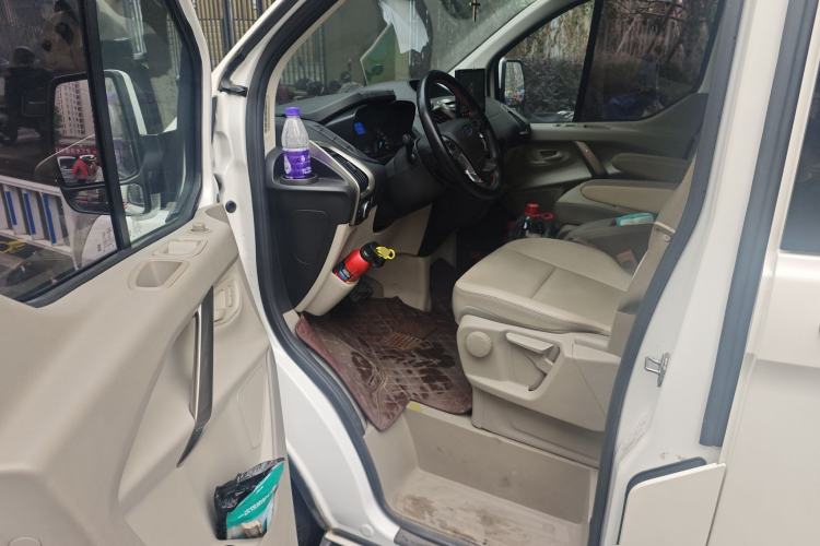 Used Ford Tourneo Custom 2017 2.0T Automatic Elite Edition Driver Seat