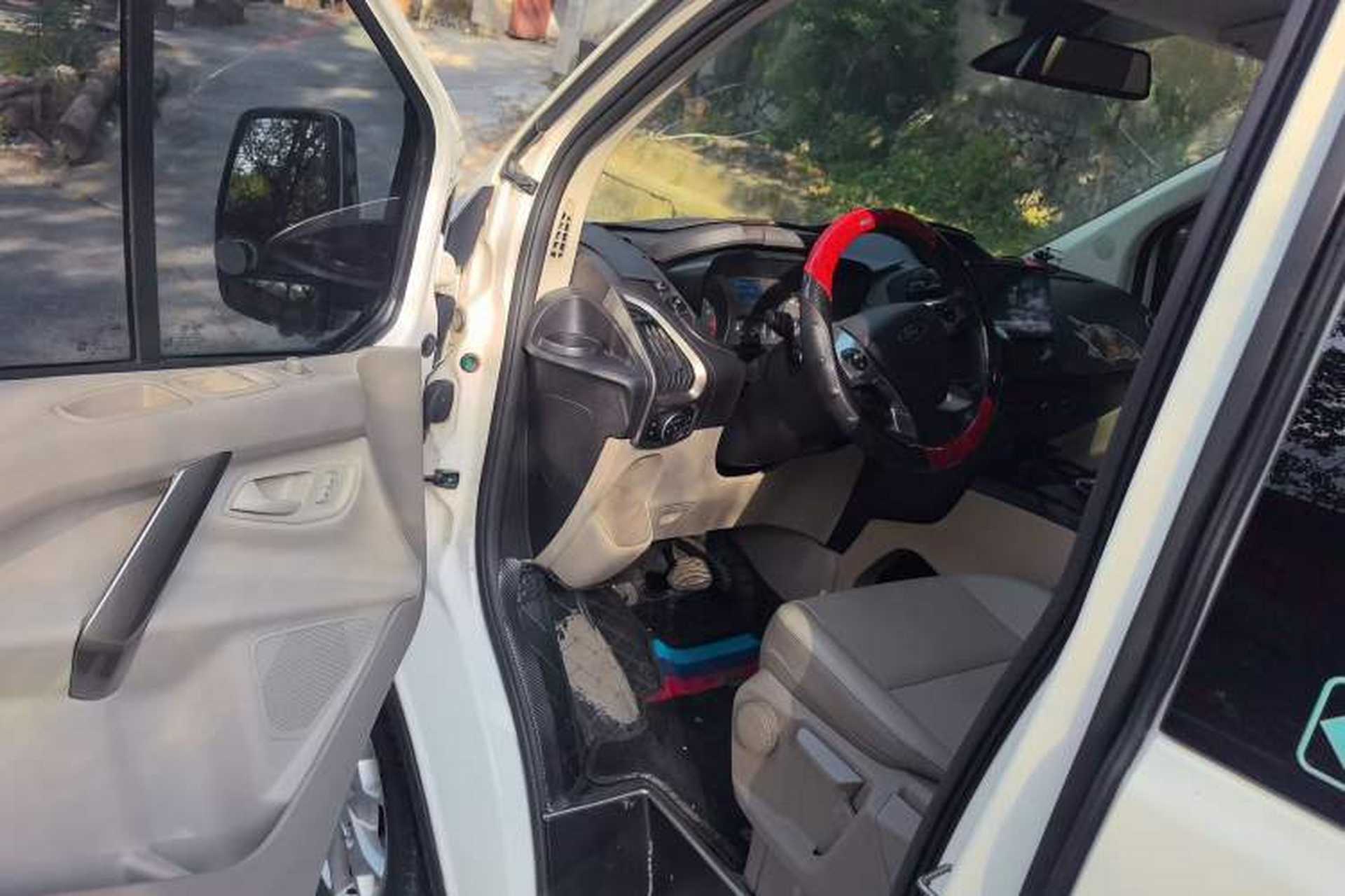 Used Ford Tourneo Custom 2017 2.0T Automatic Elite Edition Driver Seat