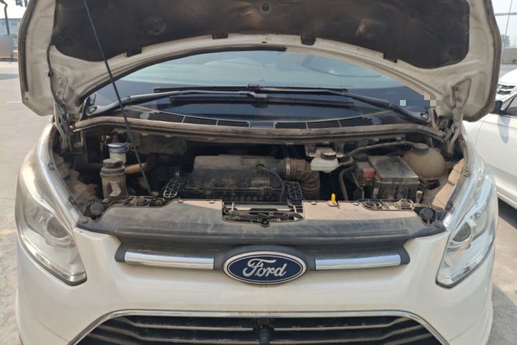 Used Ford Tourneo Custom 2017 2.0T Automatic Elite Edition Engine Bay