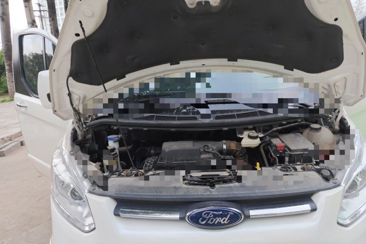 Used Ford Tourneo Custom 2017 2.0T Automatic Elite Version Engine Bay