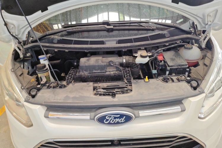 Used Ford Tourneo Custom 2017 2.0T Automatic Elite Edition Engine Bay