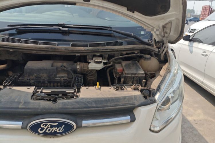 Used Ford Tourneo Custom 2017 2.0T Automatic Elite Edition Engine Bay Left