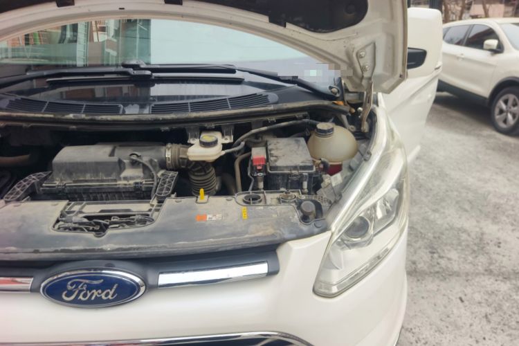 Used Ford Tourneo Custom 2017 2.0T Automatic Elite Version Engine Bay Left