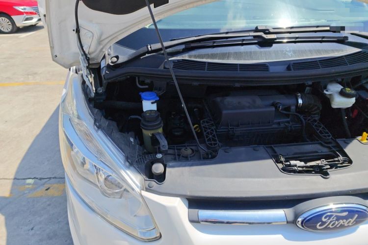 Used Ford Tourneo Custom 2017 2.0T Automatic Elite Edition Engine Bay Right
