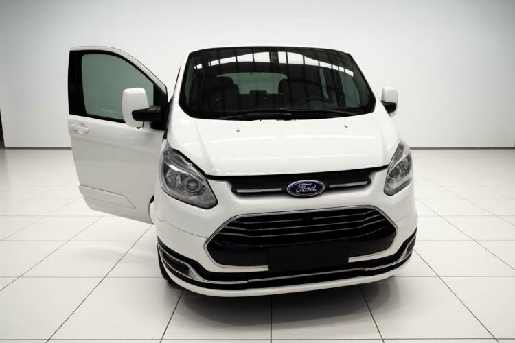Used Ford Tourneo Custom 2017 2.0T Automatic Elite Edition Exterior 1