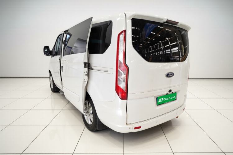 Used Ford Tourneo Custom 2017 2.0T Automatic Elite Edition Exterior 3