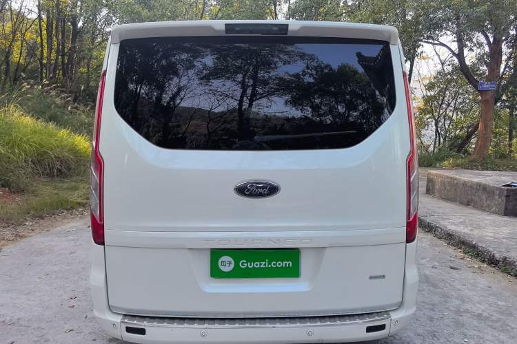 Used Ford Tourneo Custom 2017 2.0T Automatic Elite Edition Exterior 4