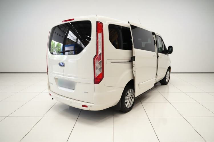 Used Ford Tourneo Custom 2017 2.0T Automatic Elite Edition Exterior 5