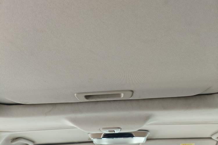 Used Ford Tourneo Custom 2017 2.0T Automatic Elite Edition Headliner
