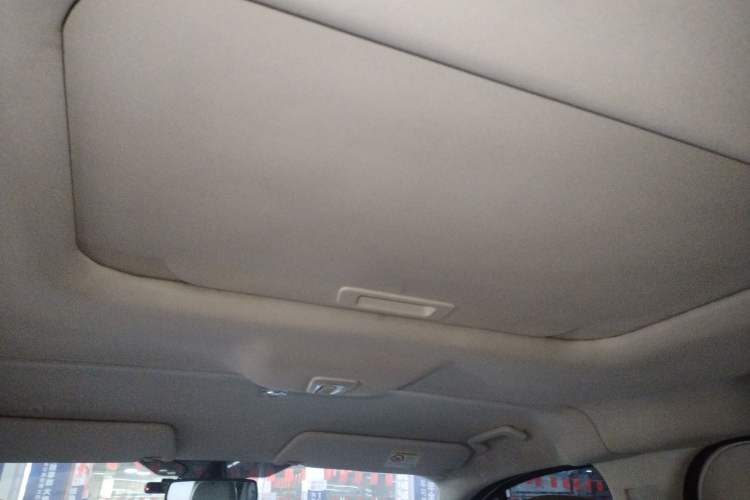 Used Ford Tourneo Custom 2017 2.0T Automatic Elite Version Headliner
