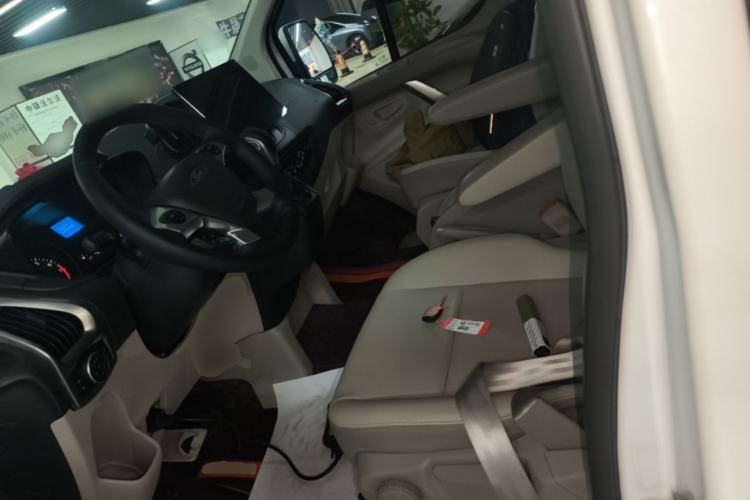 Used Ford Tourneo Custom 2017 2.0T Automatic Elite Edition Left Front Seat