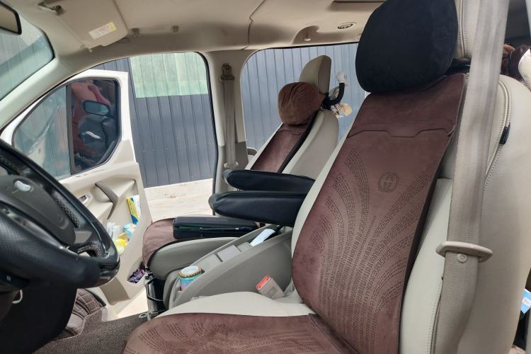 Used Ford Tourneo Custom 2017 2.0T Automatic Elite Version Left Front Seat