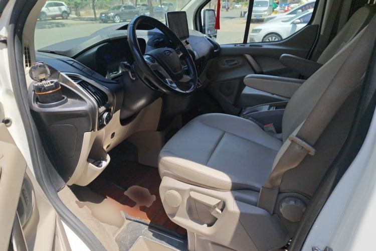 Used Ford Tourneo Custom 2017 2.0T Automatic Elite Edition Left Front Seat