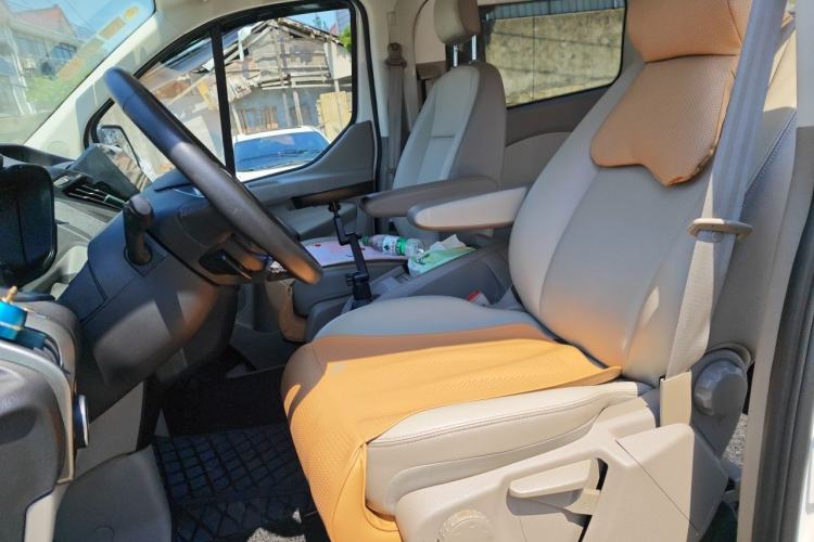 Used Ford Tourneo Custom 2017 2.0T Automatic Elite Edition Left Front Seat
