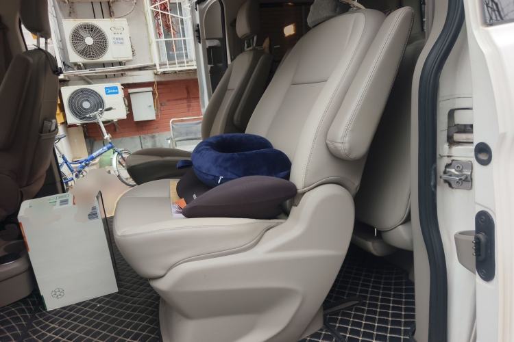 Used Ford Tourneo Custom 2017 2.0T Automatic Elite Version Left Rear Seat