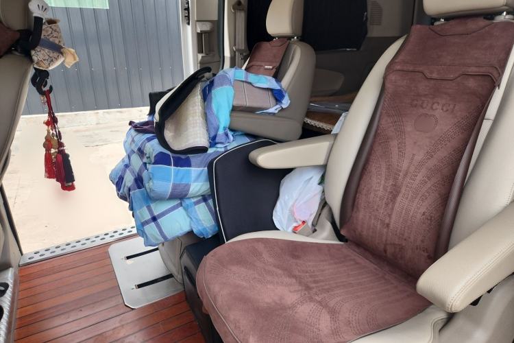 Used Ford Tourneo Custom 2017 2.0T Automatic Elite Version Left Rear Seat