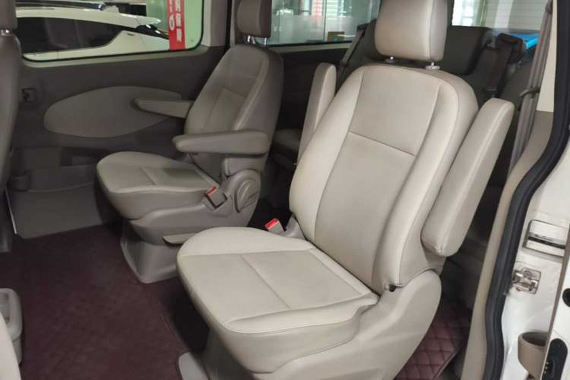 Used Ford Tourneo Custom 2017 2.0T Automatic Elite Edition Left Rear Seat