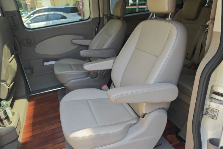 Used Ford Tourneo Custom 2017 2.0T Automatic Elite Edition Left Rear Seat
