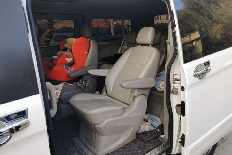 Used Ford Tourneo Custom 2017 2.0T Automatic Elite Edition Left Rear Seat