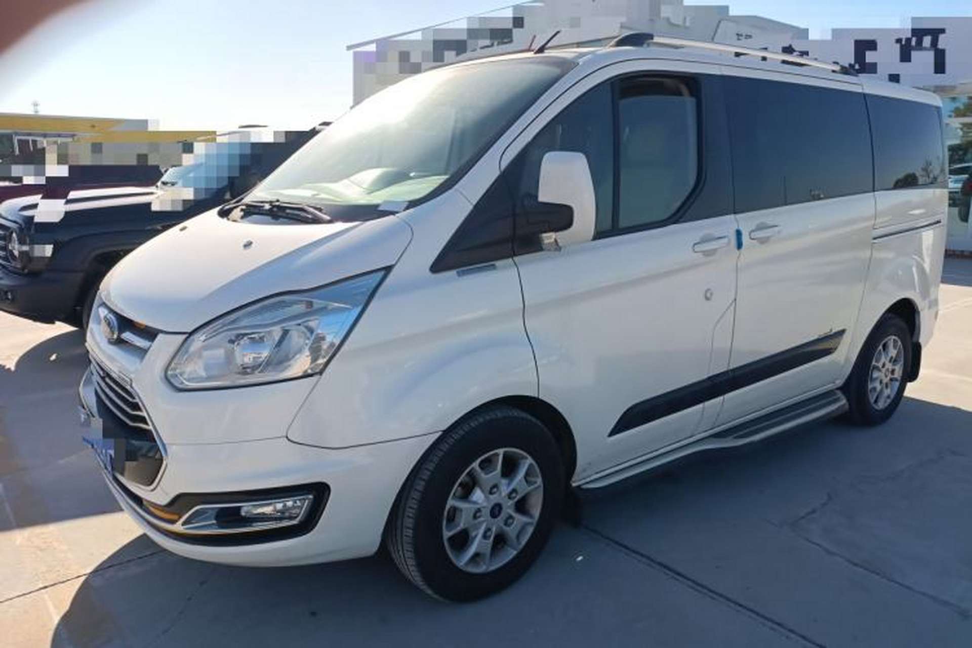 Used Ford Tourneo Custom 2017 2.0T Automatic Elite Edition Left Side