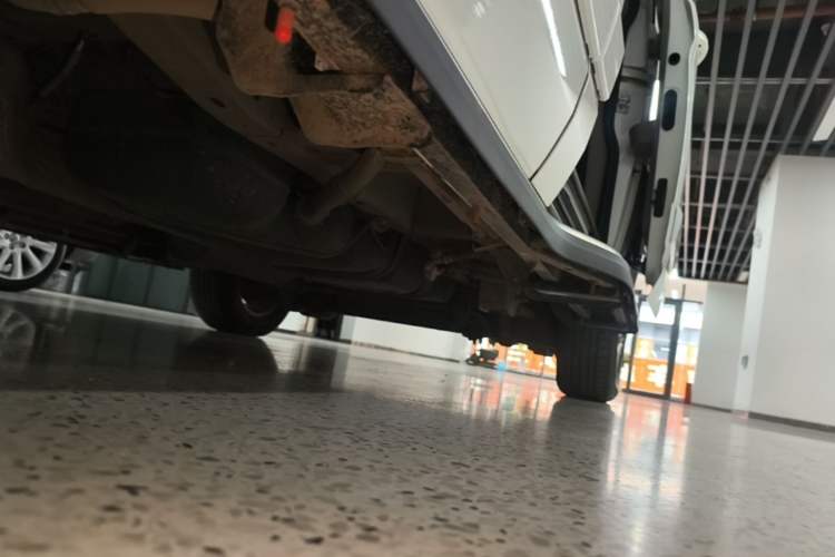Used Ford Tourneo Custom 2017 2.0T Automatic Elite Edition Left Side Sill